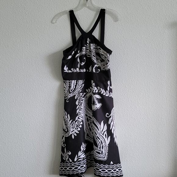 WHITE HOUSE BLACK MARKET Dress Fit & Flare Paisley Bandana Lined Size 6 Black - Picture 1 of 9